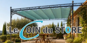 Comparaison visuelle entre une toile de pergola en PVC imperméable et une toile en acrylique sur une structure moderne.