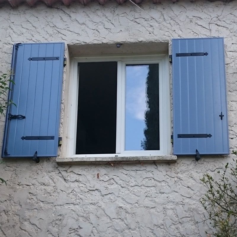 Volet battant extrudé aluminium sur mesure